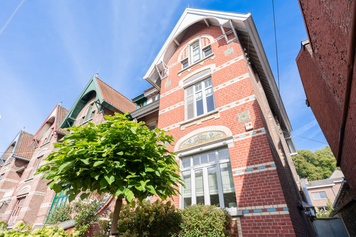 Bien à vendre — Amay